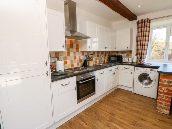 Cottage | Interior