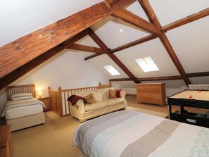 Chaumière | 3 chambres, décor unique, ameublement unique, accès au Wi-Fi (inclus)