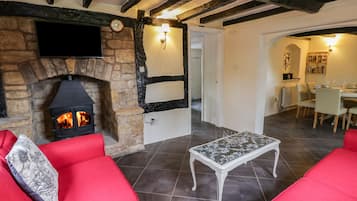 Cottage | Interior