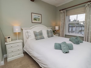 Cottage | 2 bedrooms, individually decorated, individually furnished, free WiFi