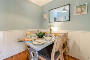 Småhus | 2 soverom, individuelt dekorert og individuelt innredet