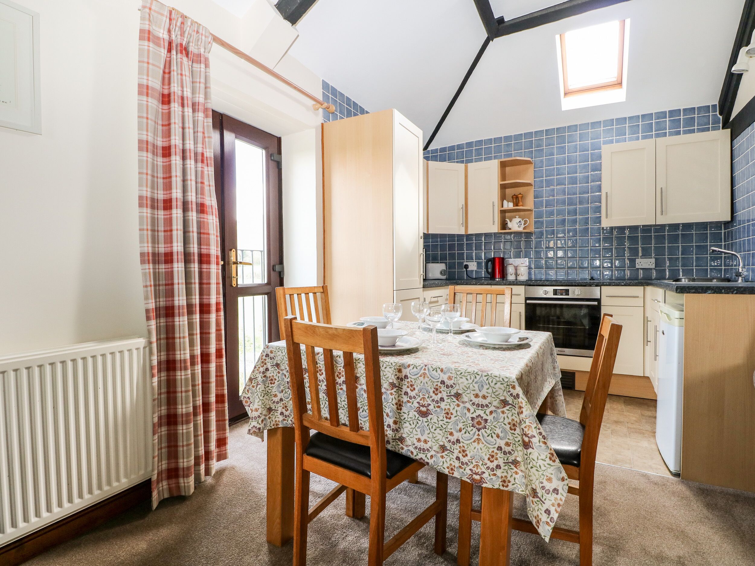 Cottage | Tempat makan