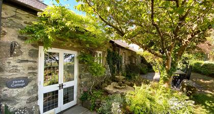 Hendy Cottage