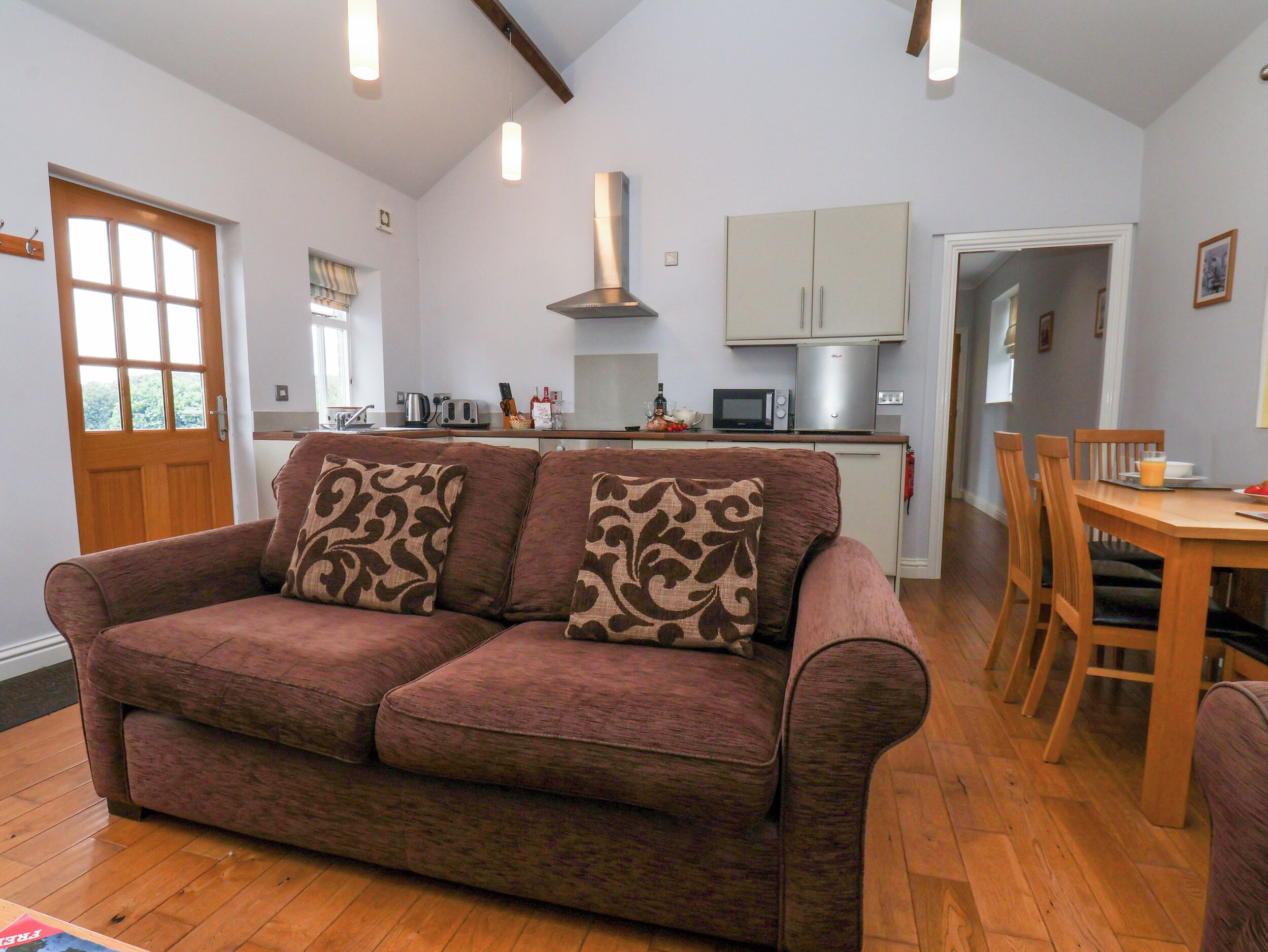 Cottage | Interior