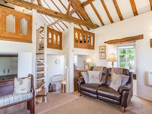 Cottage | Living room | TV, DVD player