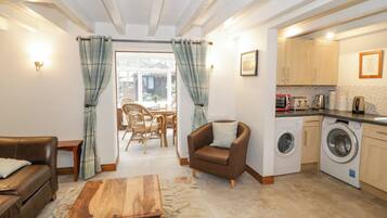 Cottage | Interior