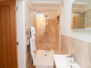 Shower - The Granary (Newark)