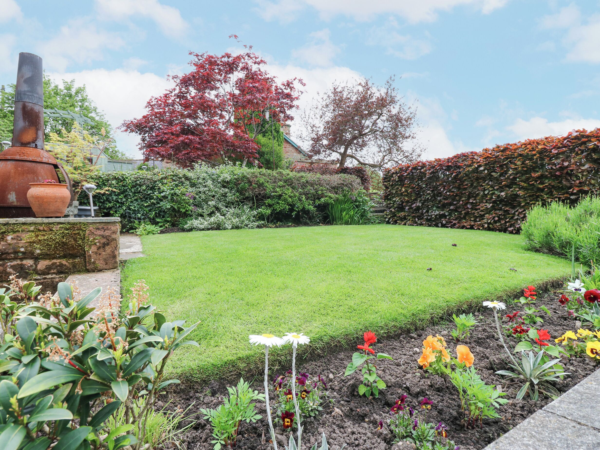 Cottage | Property grounds