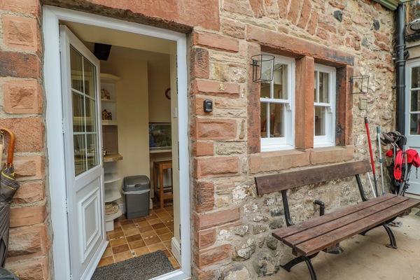 Cottage | Interior