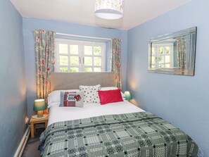 1 bedroom, individually decorated, individually furnished, free WiFi - Hawthorn Cottage (Llandysul)