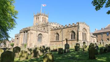 Cottage | 2 bedrooms, individually decorated, individually furnished, free WiFi