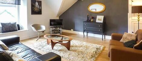 TV, đầu đĩa DVD