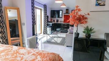 Cottage | 1 phòng ngủ, trang trí khác biệt