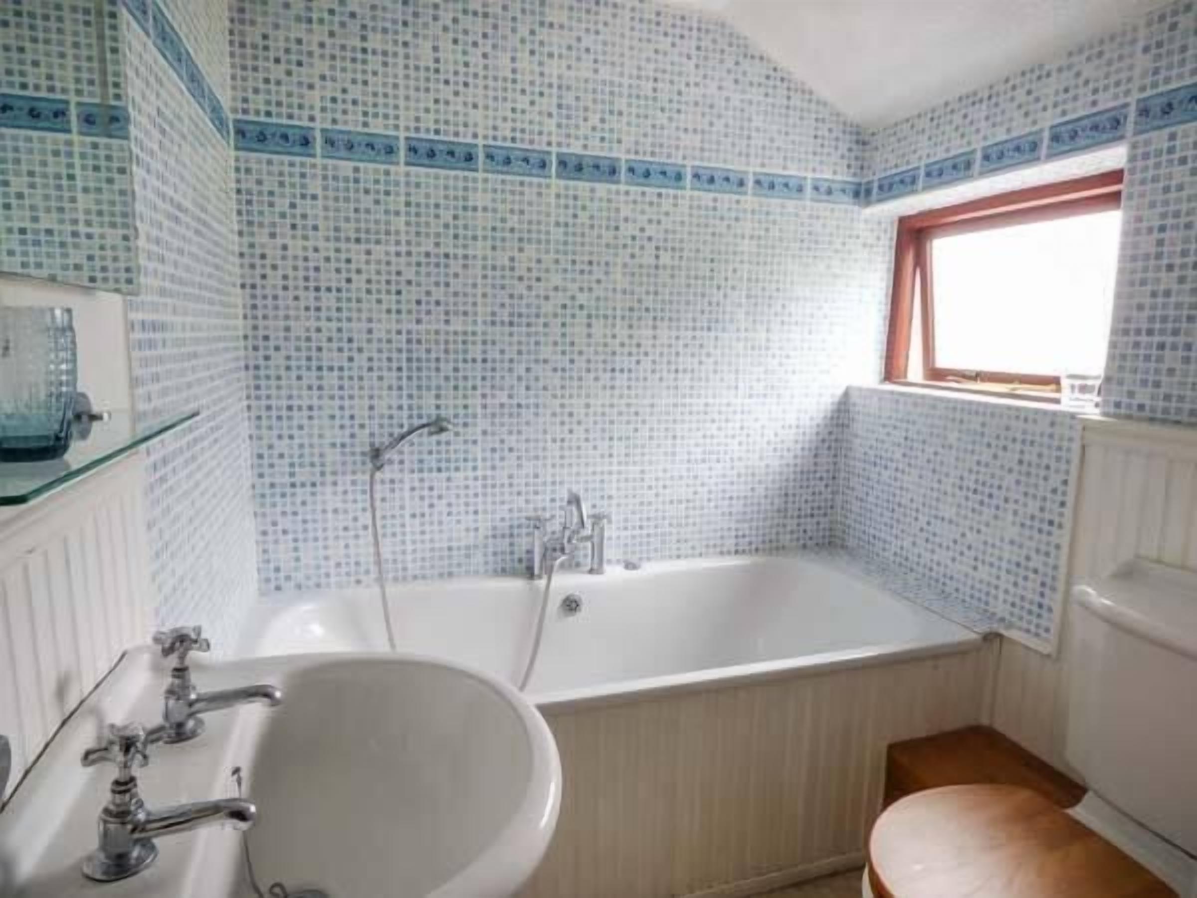 Cottage | Bagno | Doccia, asciugacapelli
