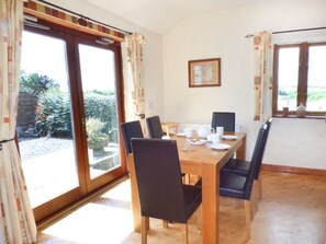 Cottage | Interior - The Old Granary (Haverfordwest)