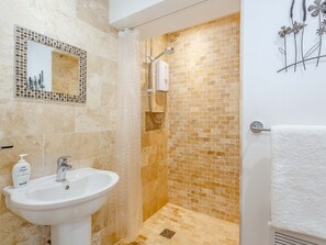 Bathroom - Ivy Cottage (Ripon)