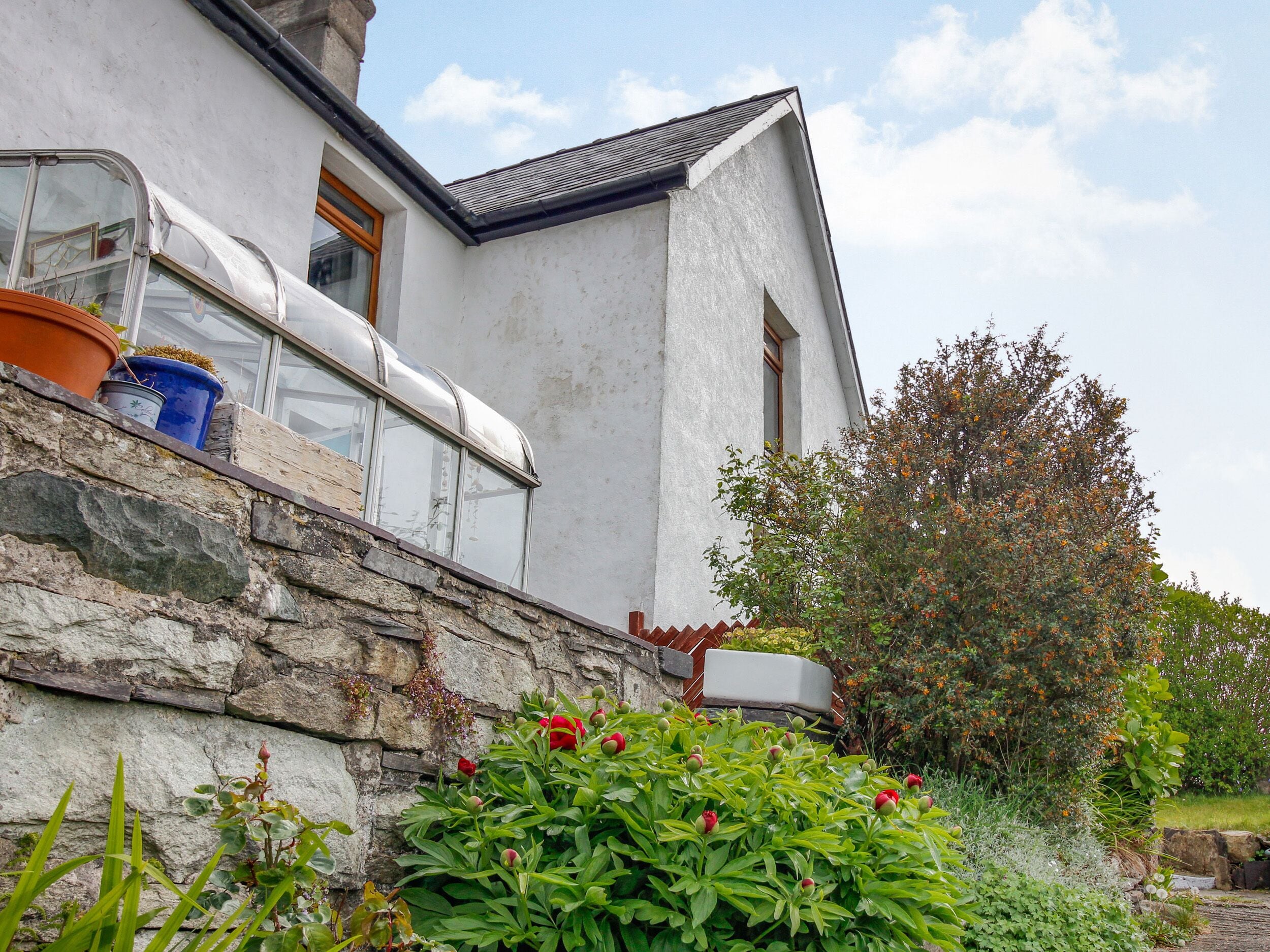 Cottage | Interior