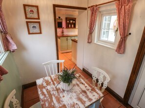 Cottage | Private kitchen | Fridge, microwave, cookware/dishes/utensils