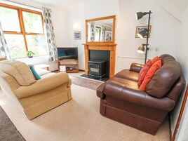 Cottage | Living area | TV, DVD player