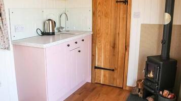 Cottage | Interior