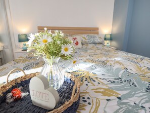 1 chambre, décoration personnalisée, ameublement personnalisé