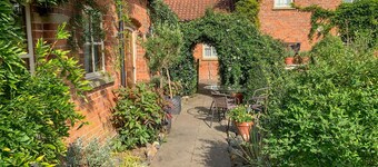 Stable Cottage