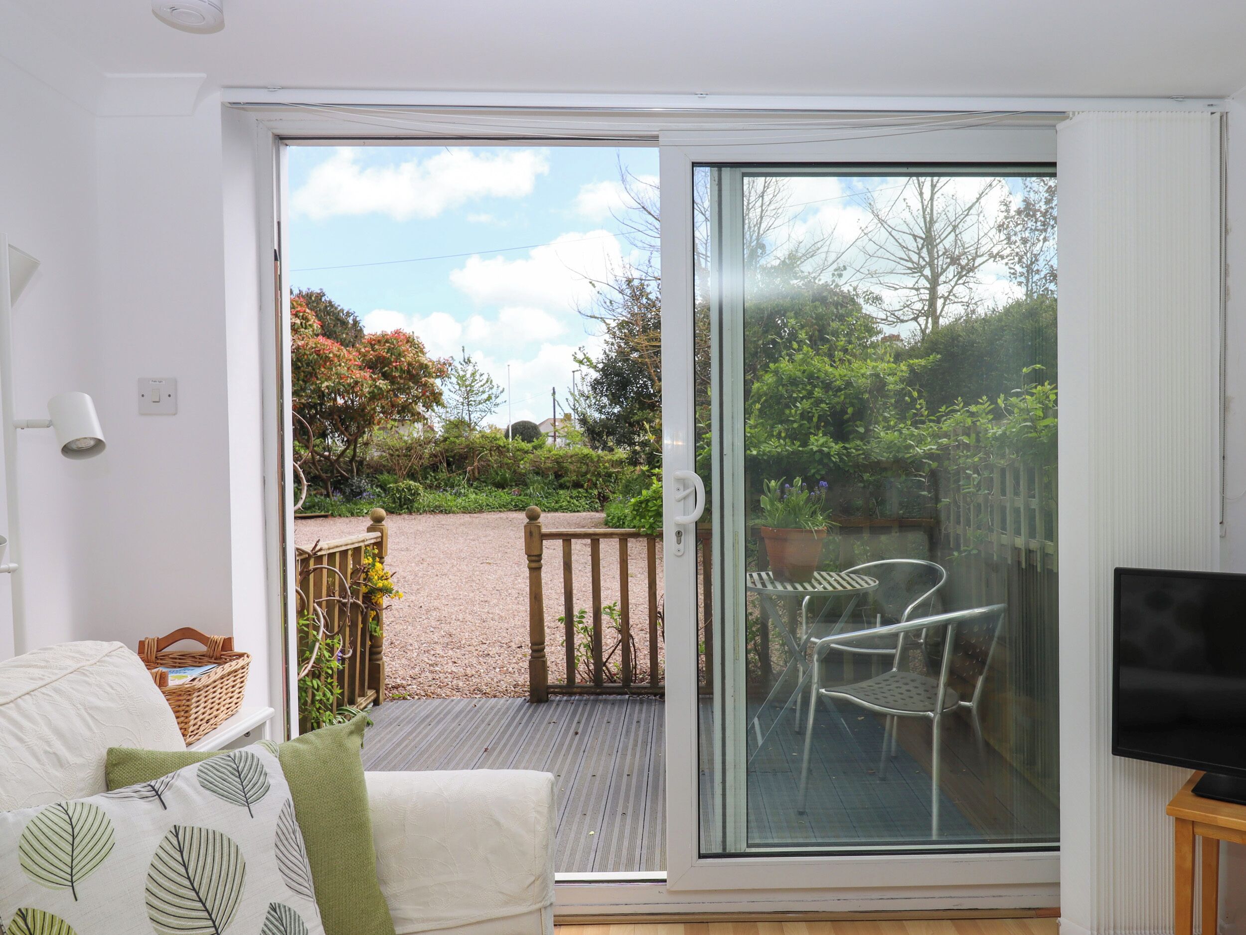 村舍 | 起居区 | 电视