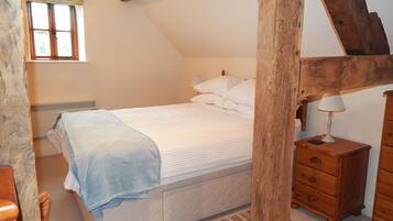 Cottage | 1 bedroom, individually decorated, individually furnished, free WiFi