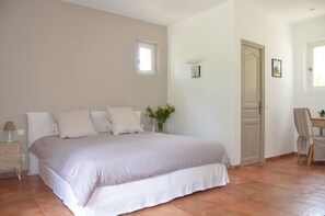 Chambre Triple, non-fumeur, rez-de-chaussée