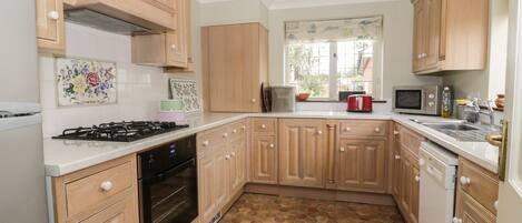 平房 | 私人廚房 | 洗碗機、廚房用具/餐具/器皿