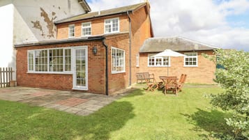 Cottage | Exterior