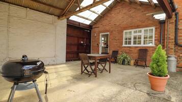 Cottage | Interior