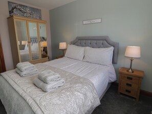 Casa de campo | 2 habitaciones, decoración personalizada y muebles diferentes