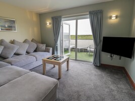 Cottage | Living area