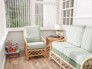 Living room - East Lodge (Walkerburn)