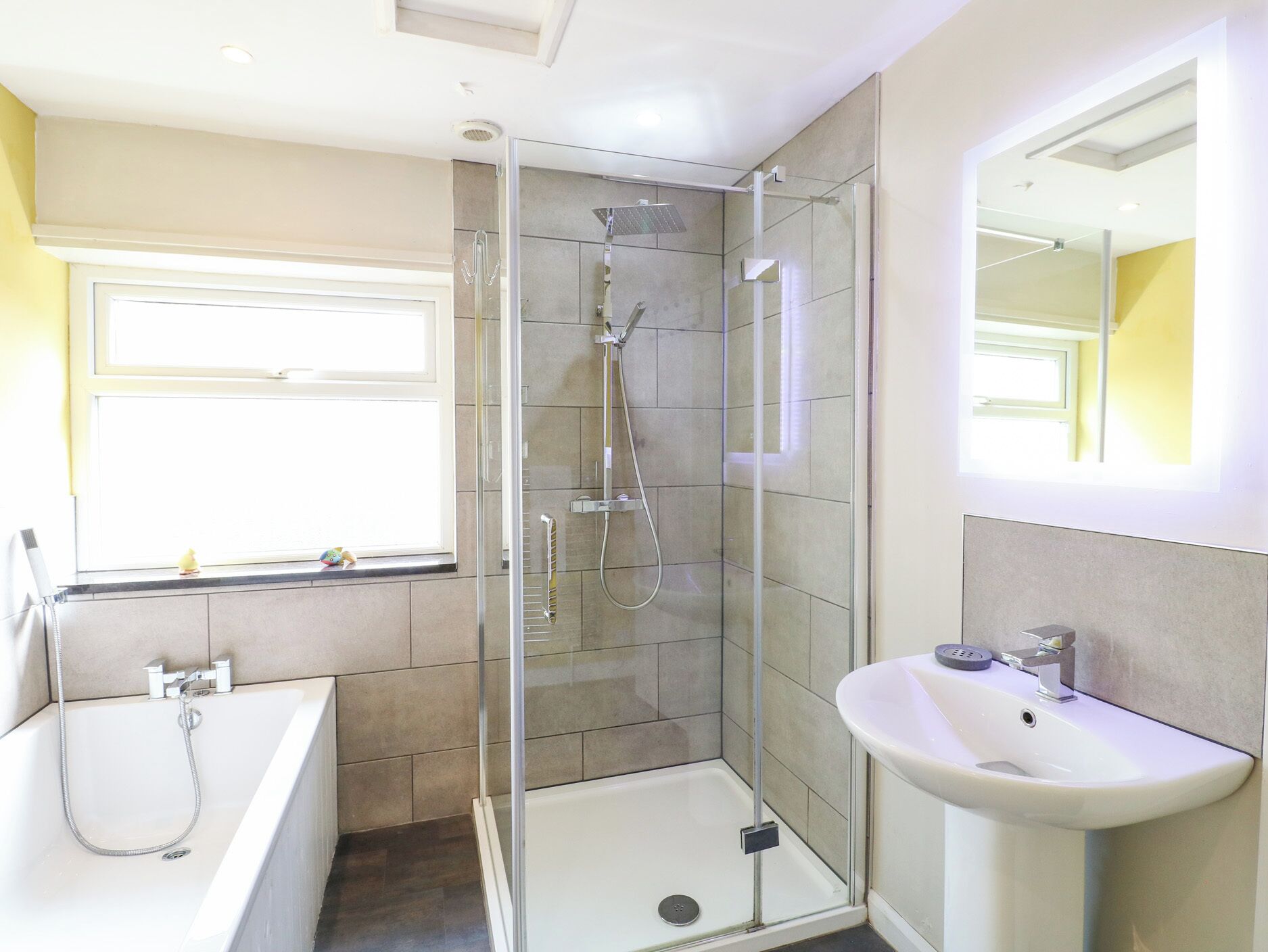 Cottage | Bathroom | Shower
