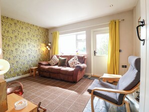 코티지 | 거실 공간 | TV