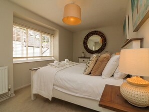 Cottage | 2 bedrooms, individually decorated, individually furnished, free WiFi - Heron Cottage (Ilfracombe)