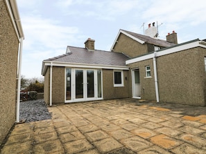 Cottage | Property grounds - Bryn Lleuddad (Pwllheli)