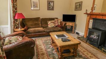 Cottage | Interior