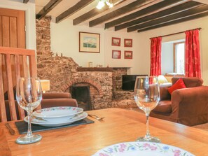 Cottage | Living room | TV, fireplace, DVD player - Low Garth Cottage (Penrith)
