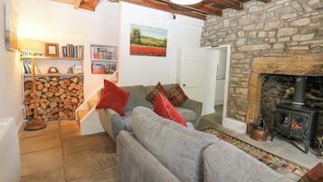 Cottage | Living area