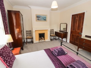 Cottage | Interior