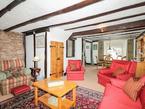 Cottage | Living area