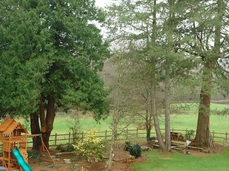 ์ฝํฐ์ง | ๋ด๋ถ