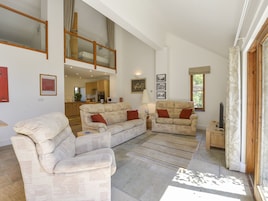 Cottage | Living room | TV, DVD player