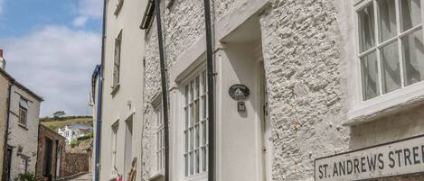 واجهة المنشأة