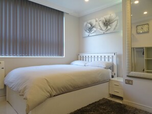 Cottage | 3 bedrooms, individually decorated, individually furnished, free WiFi