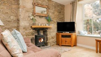Cottage | Living room | DVD player