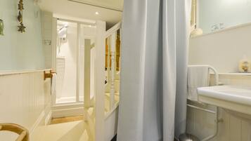 코티지 | 욕실 | 샤워 시설